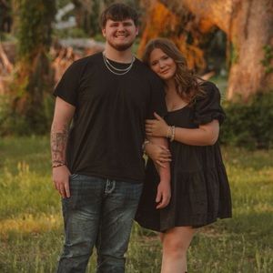 Meet your Posher, Bailey